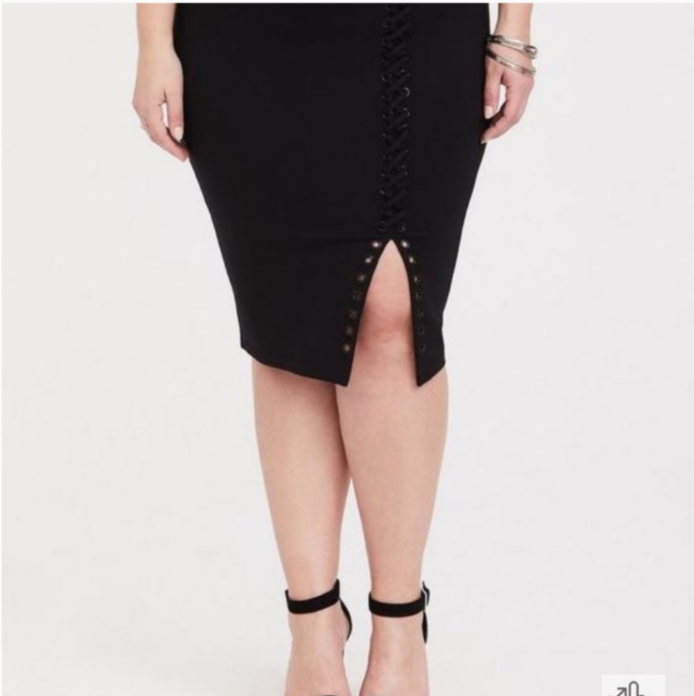 Elegant Black Lace-Up Skirt